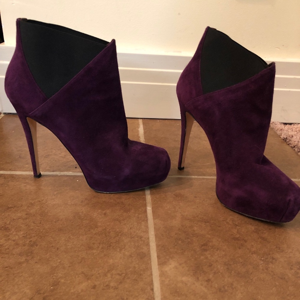 Brian Atwood Purple Suede Boots Sz 39 1/2
